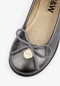 Sapatos Rasos-Conguitos Bailarinas Chumbo Metalizadas De Menina