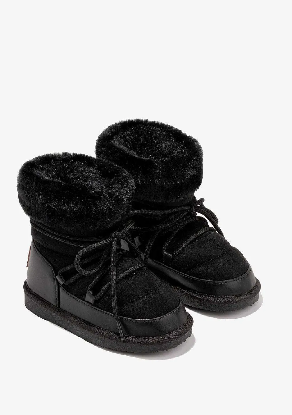 Botas-Conguitos Botas Australianas Com Cordao Preto Para Menina P&B