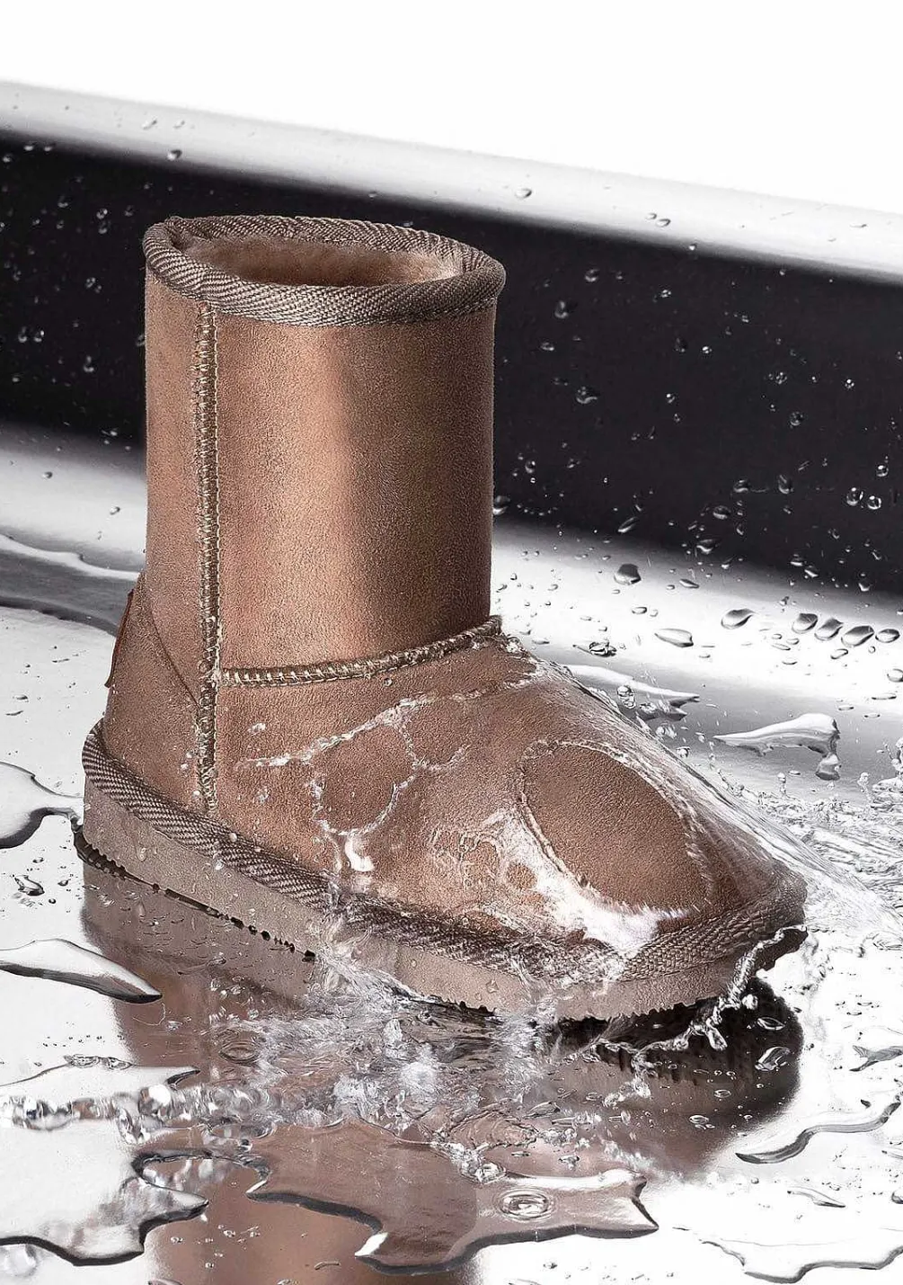 Botas-Conguitos Botas Australianas Com Logo Taupe Repelente De Agua P&B