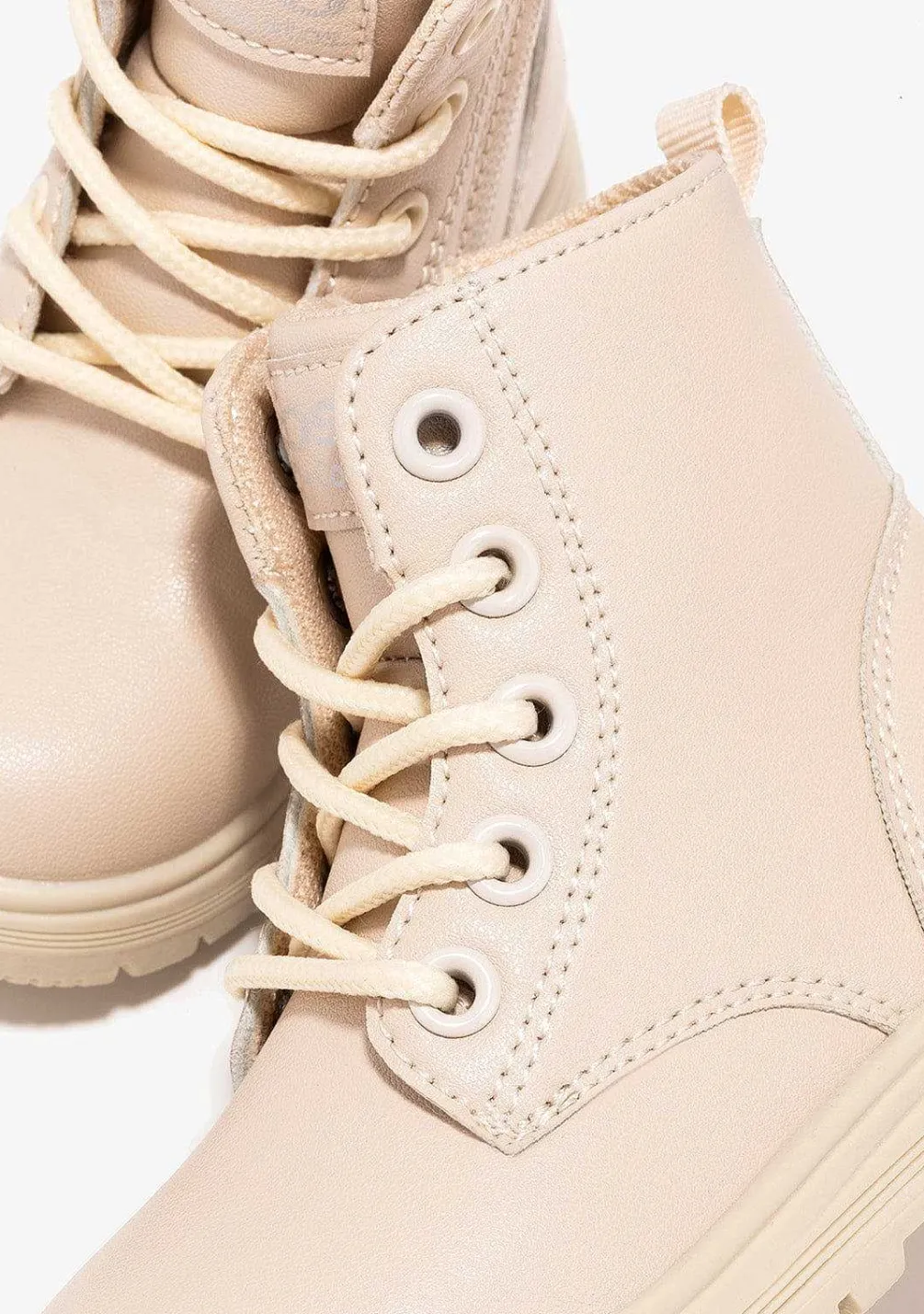 Botas-Conguitos Botins Bebé Com Cordao Bege