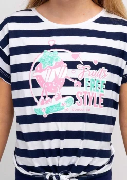 Camisetas-Conguitos Camiseta Feminina Com Listras E No Com Estampa De Morango