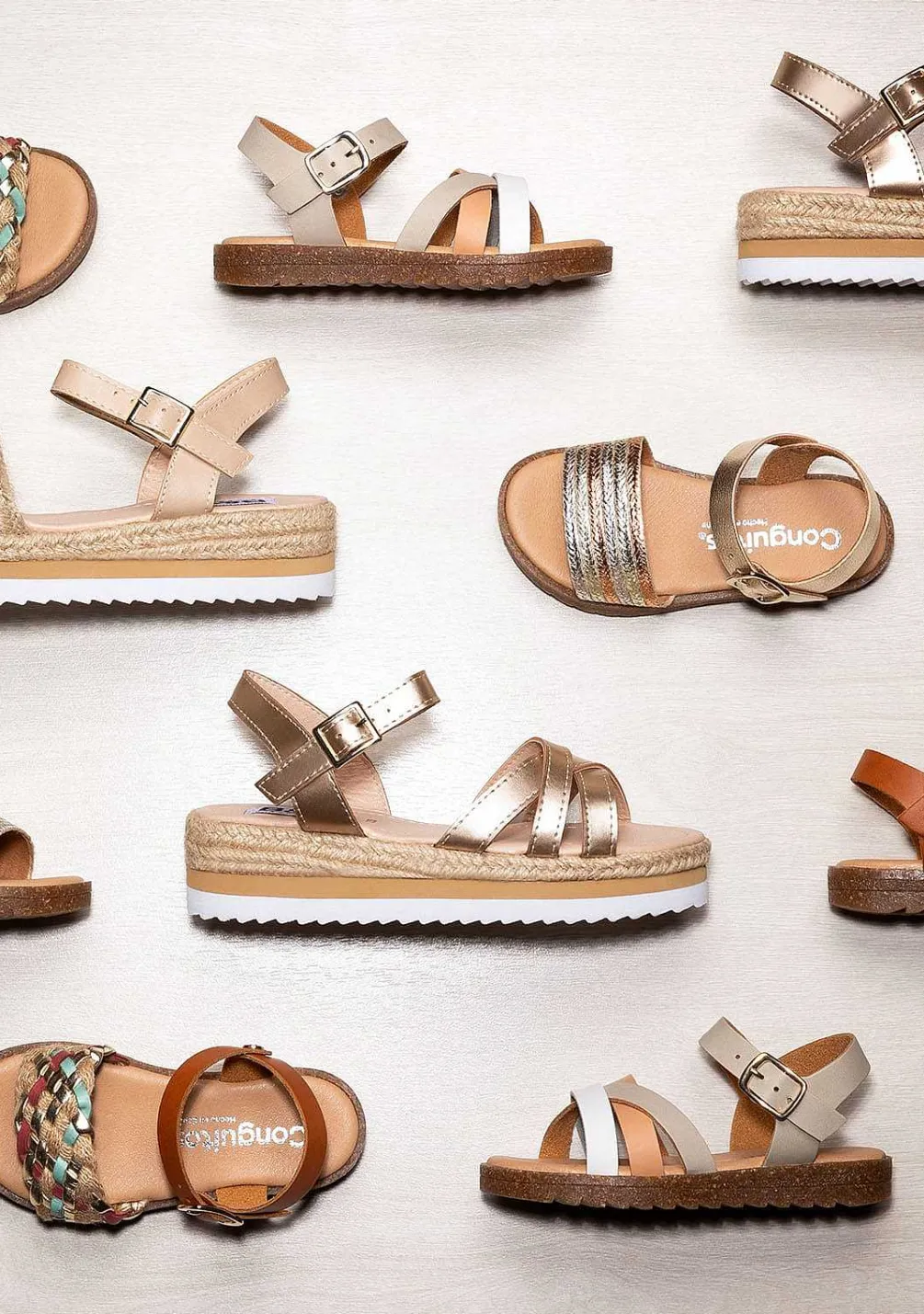 Sandálias-Conguitos Sandálias Multicoloridas Com Tiras Taupe Para Menina Em Couro