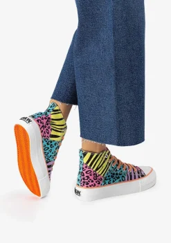 Tênis Casuais-Conguitos Tênis Feminino Multicolorido Com Estampa Animal De Cano Alto Em Lona Preto E Branco